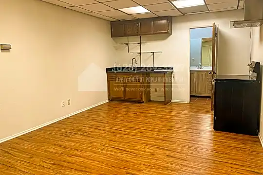 855 West 2Nd Street Photo 2
