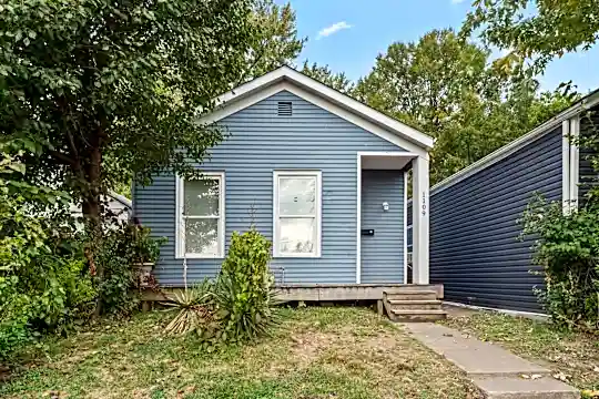 1109 Culbertson Ave Photo 1