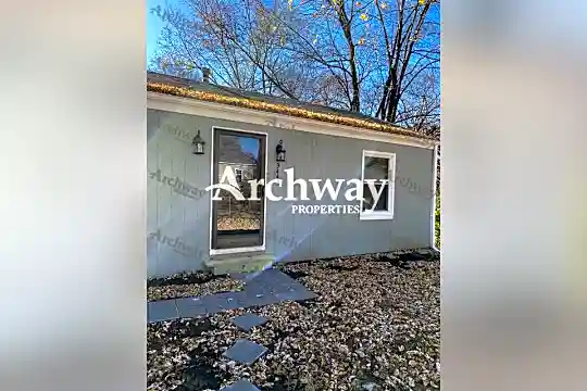 3445 Barnett Ave Photo 1