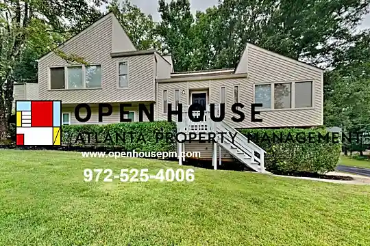 3513 Parkview Dr Photo 1