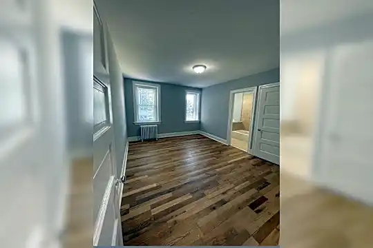 164 W Baltimore Ave Photo 2