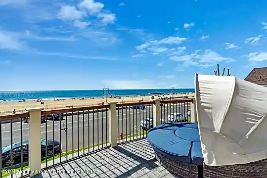 1302 Ocean Ave Photo 2