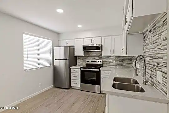 45 N San Jose Photo 2