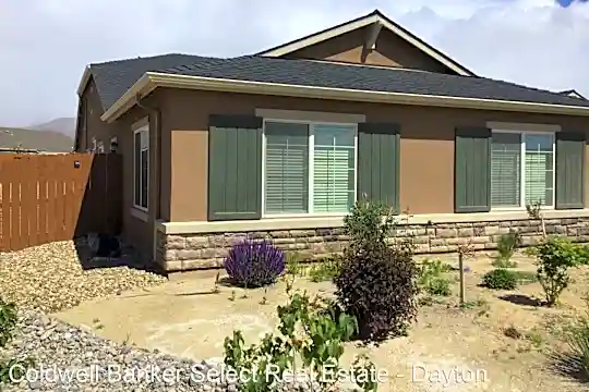 99 Rogue Rd Photo 1