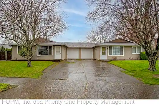 3343-3353 NE 15th St. Photo 1
