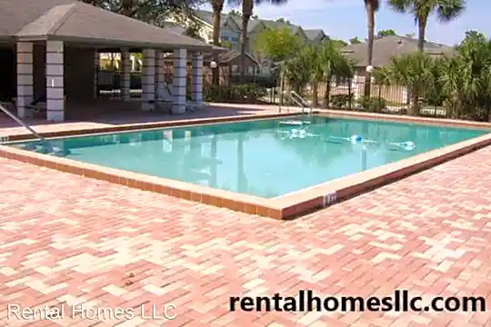 1139 Sophie Blvd Photo 2