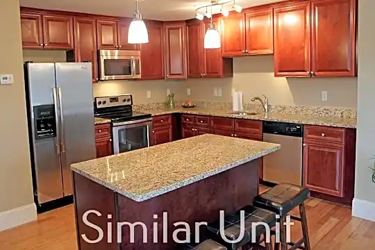 15 Mountain View Dr Photo 2