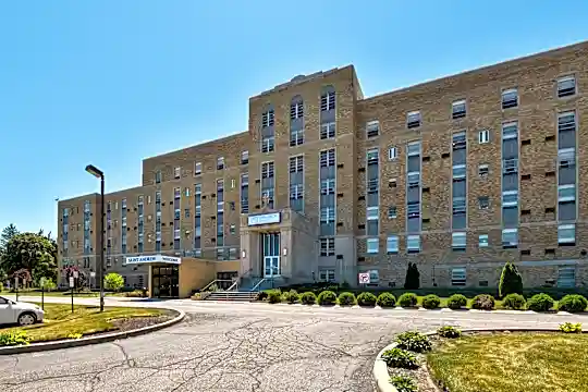 Celebrate Senior Living of Niles Photo 1
