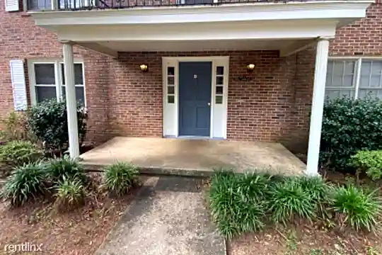 763 Pope St Photo 2