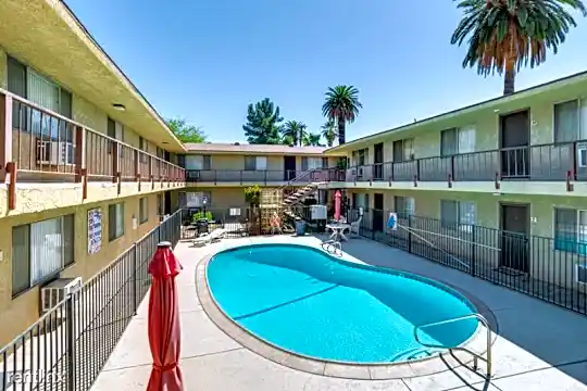 25550 Pumalo St E Photo 1
