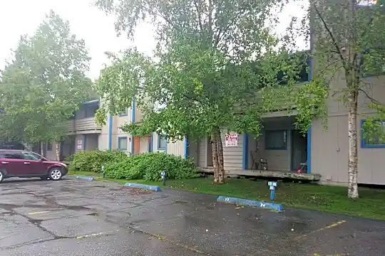 Independence Park Apartments Photo 1
