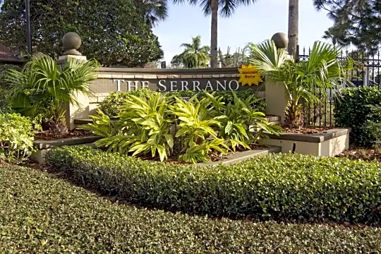 The Serrano Apartments Photo 2