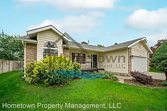 5957 N Isabella Ct Photo 1