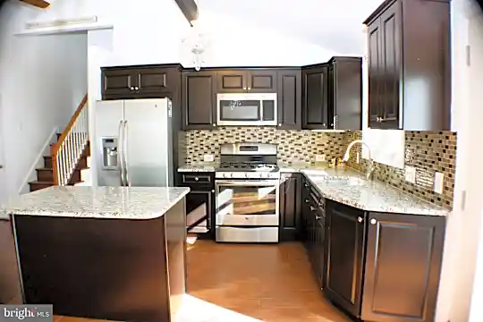 13 Timber Dr Photo 2