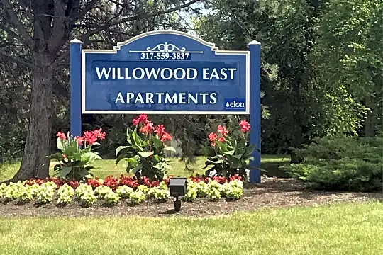 Willowood East Apartments Photo 2
