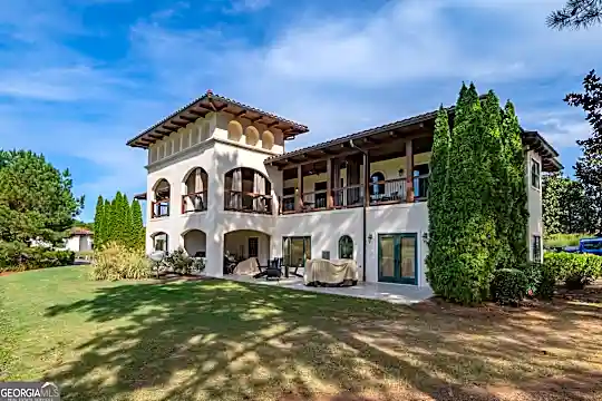 401 Cuscowilla Dr #D Photo 1