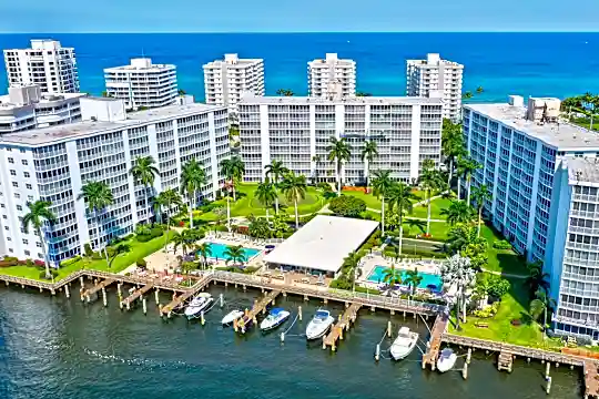 3224 S Ocean Blvd #211-B Photo 1