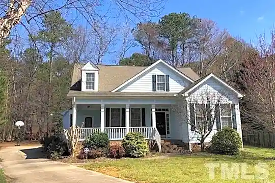 1626 Weatherford Cir Photo 1
