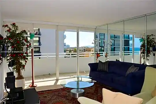 8911 Collins Ave #602 Photo 2