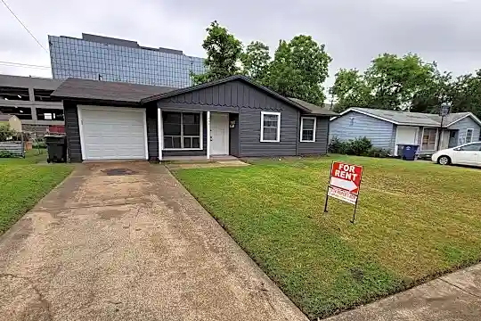 8321 Bunche Dr Photo 1