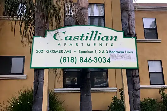 Castillian Apartments Photo 2