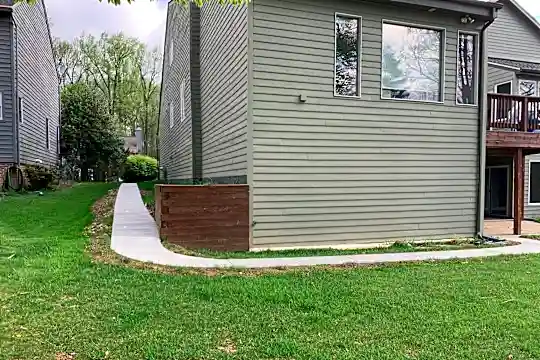 6108 Shaded Leaf Ct Photo 2