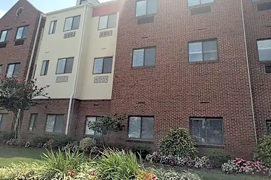 Marian Manor Photo 1