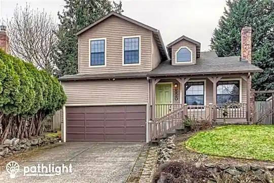 8220 SW Fanno Creek Dr Photo 1