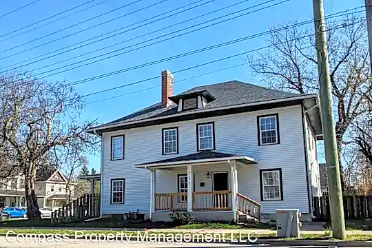 737 E 22nd St Photo 1