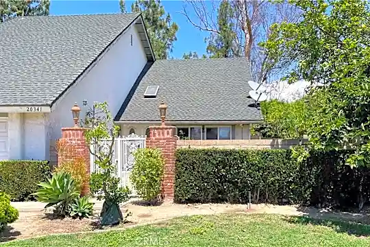 20341 Rim Ridge Rd Photo 2