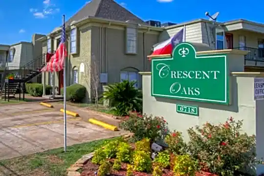 Ashford Crescent Oaks Photo 1