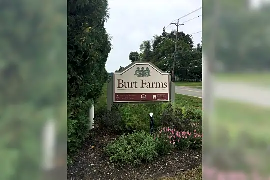 Burt Farms I Apartments Photo 2