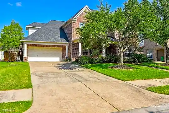 3911 Trailstone Ln Photo 1