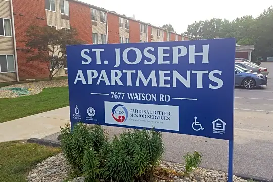 St Joseph Apartments Photo 2