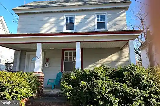 108 S Main St #SIDE Photo 1