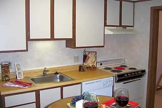 Valleyfield Apartments Photo 2