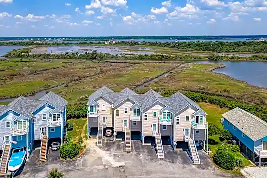114 Calinda Cay Ct Photo 1