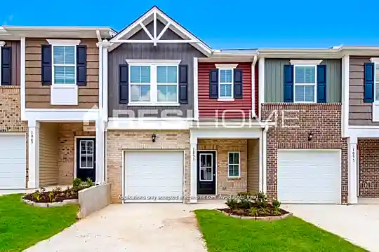 1026 Simmons Trace Photo 1