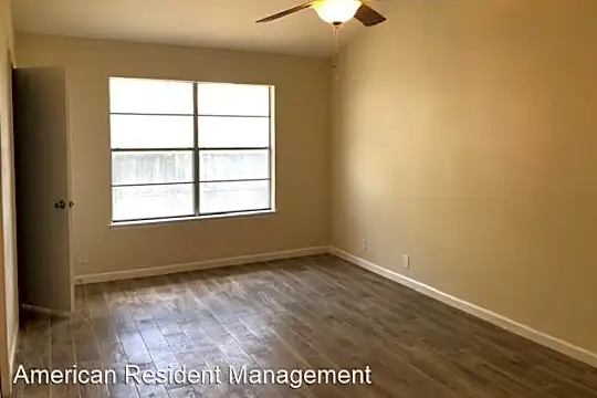 602 Sawtooth Photo 2