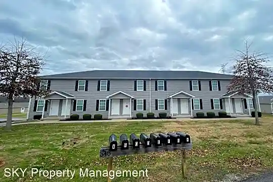 348 Upper Stone Ave Photo 1