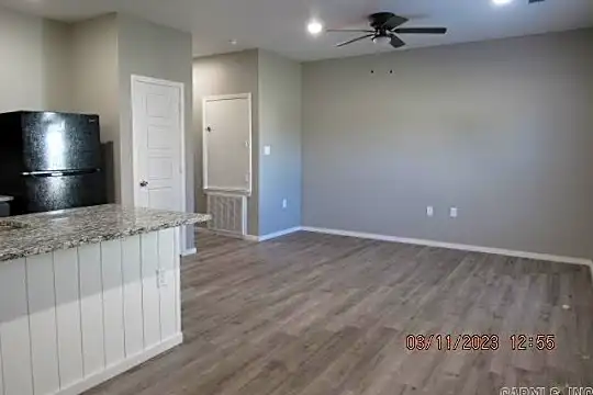 1295 E German Ln #202 Photo 2