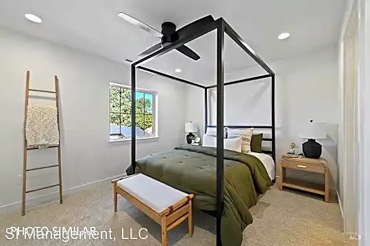 1218 W. Ivywild St. Photo 1