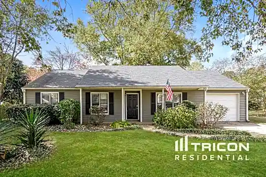 3771 Jesica Lane NE Photo 1