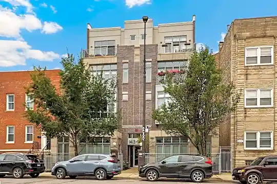 1417 W Grand Ave #2NE Photo 1
