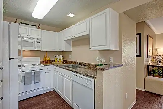 Apartments 92407