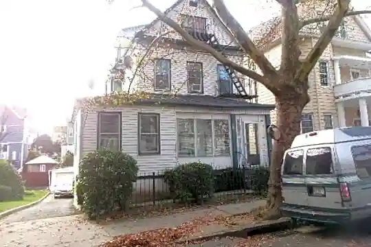 434 S 1st Ave Photo 1