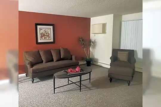 Rivertown Commons Photo 1