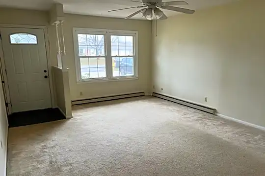 2144/2146 Charles Dr. Photo 1
