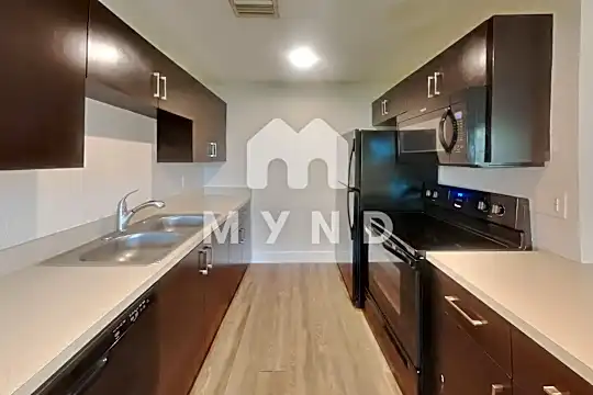 1353 S Mlk Jr Avenue Unit 3 Photo 1