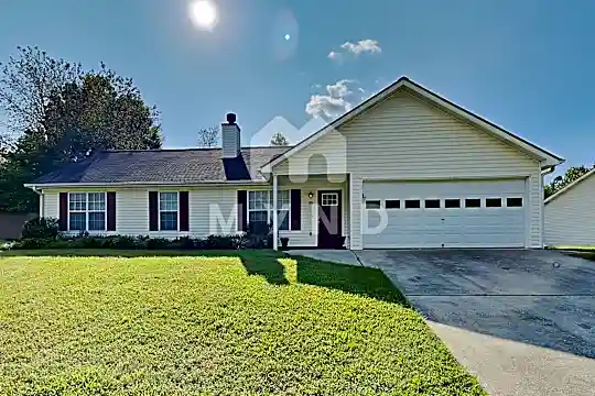 89 Connie Drive Photo 2